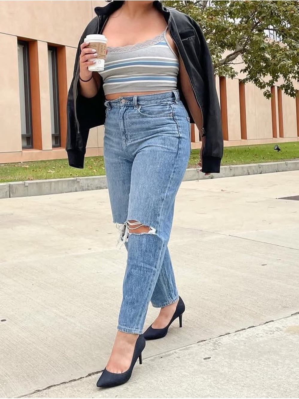 American Eagle Outfitters Relaxed Blue Distressed Mom Jeans